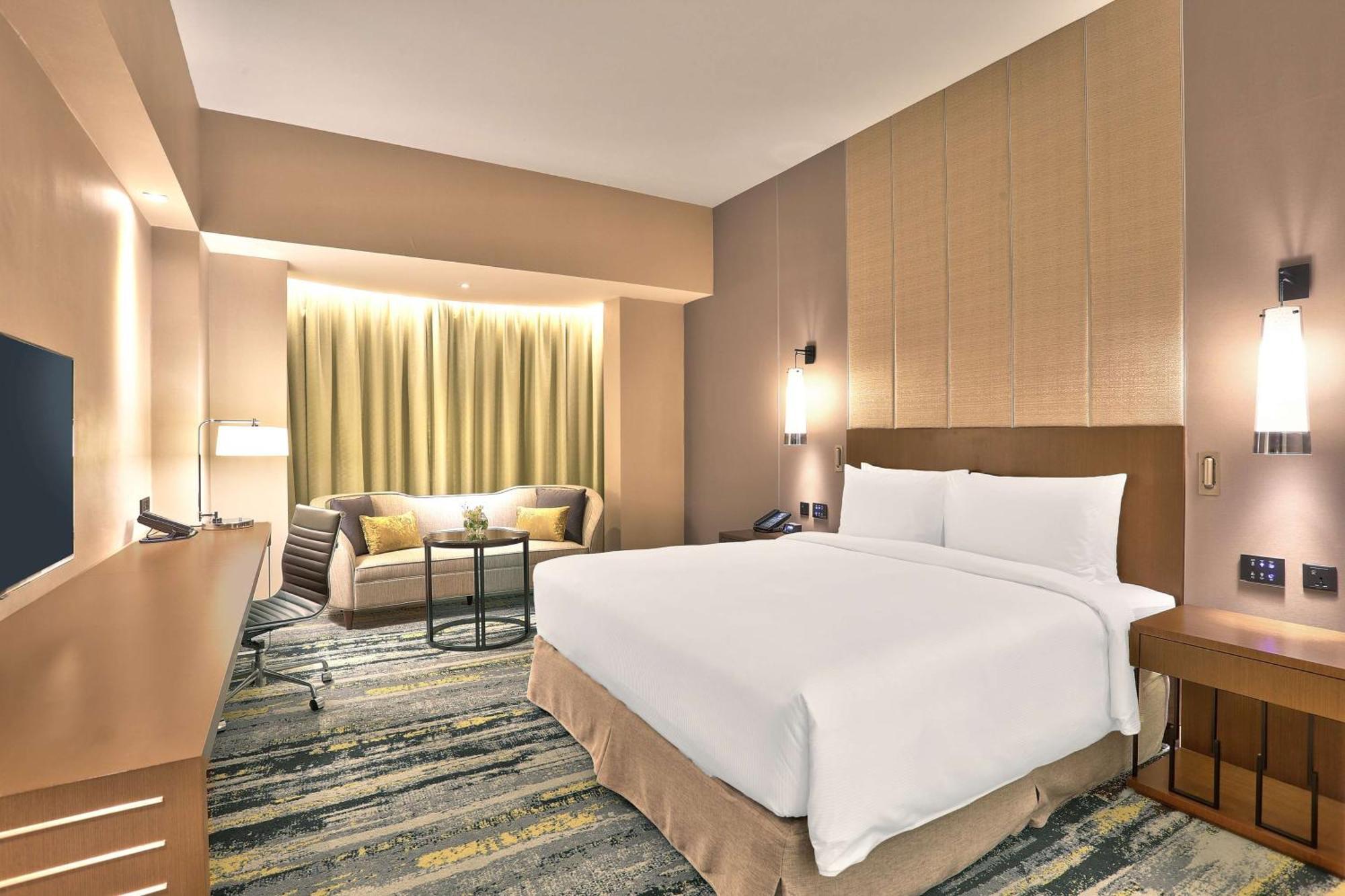 Hilton Kota Kinabalu Hotel Ngoại thất bức ảnh